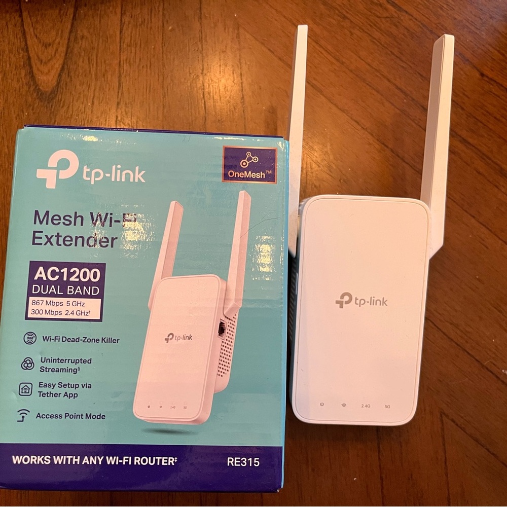 TP-Link White Dual Band Wi-Fi Extender